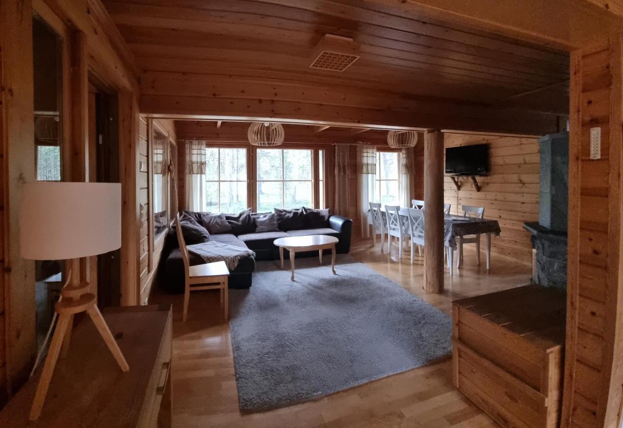 Revontulen Tupa Villa Kaamanen Eksteriør billede